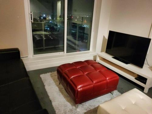 Furnished 1 Bedroom In East Village By Signature Suites Ltd YYC Buitenkant foto