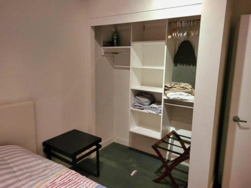 Furnished 1 Bedroom In East Village By Signature Suites Ltd YYC Buitenkant foto
